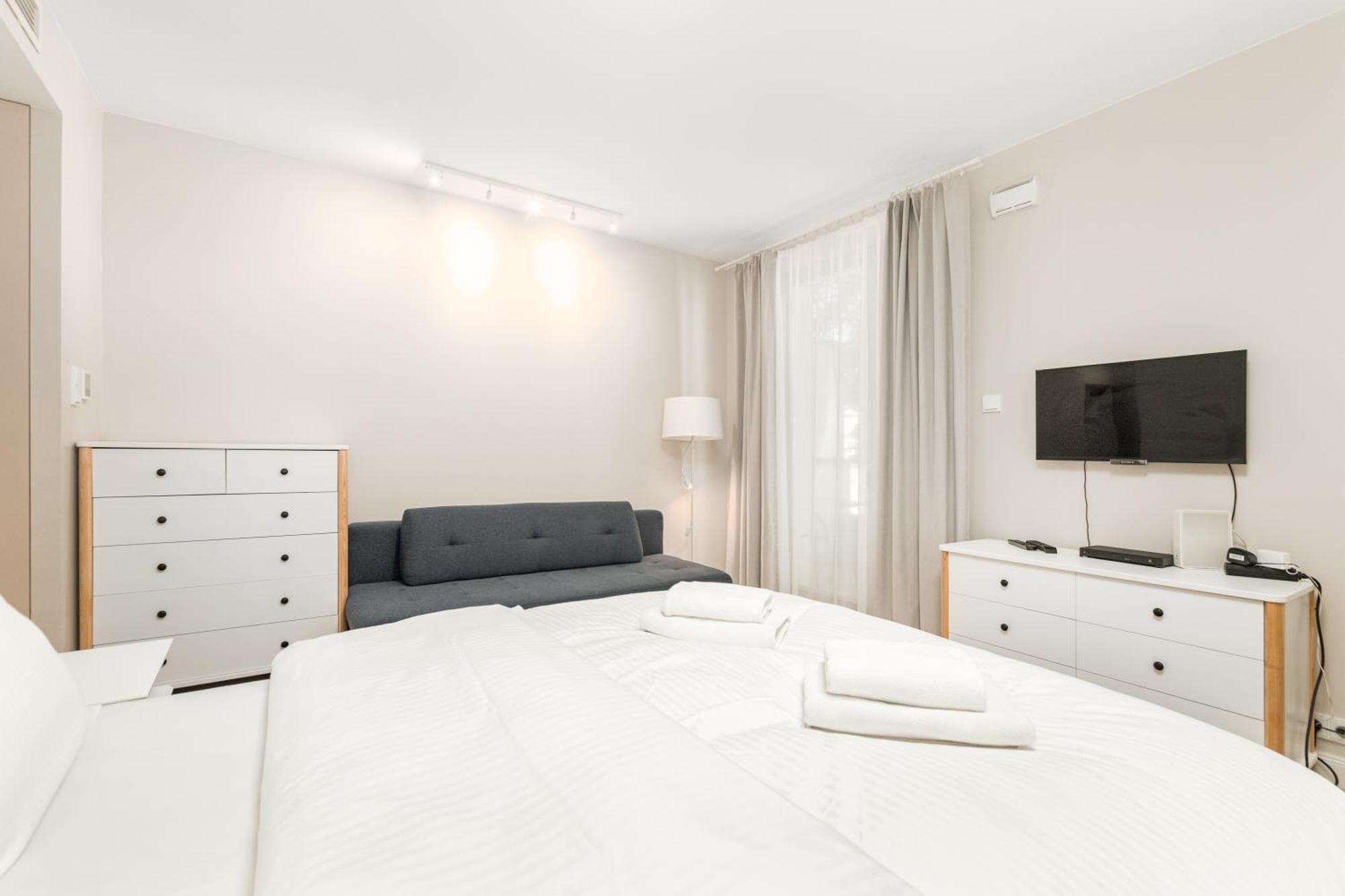 Apartament Solidarnosci By Your Freedom ワルシャワ エクステリア 写真