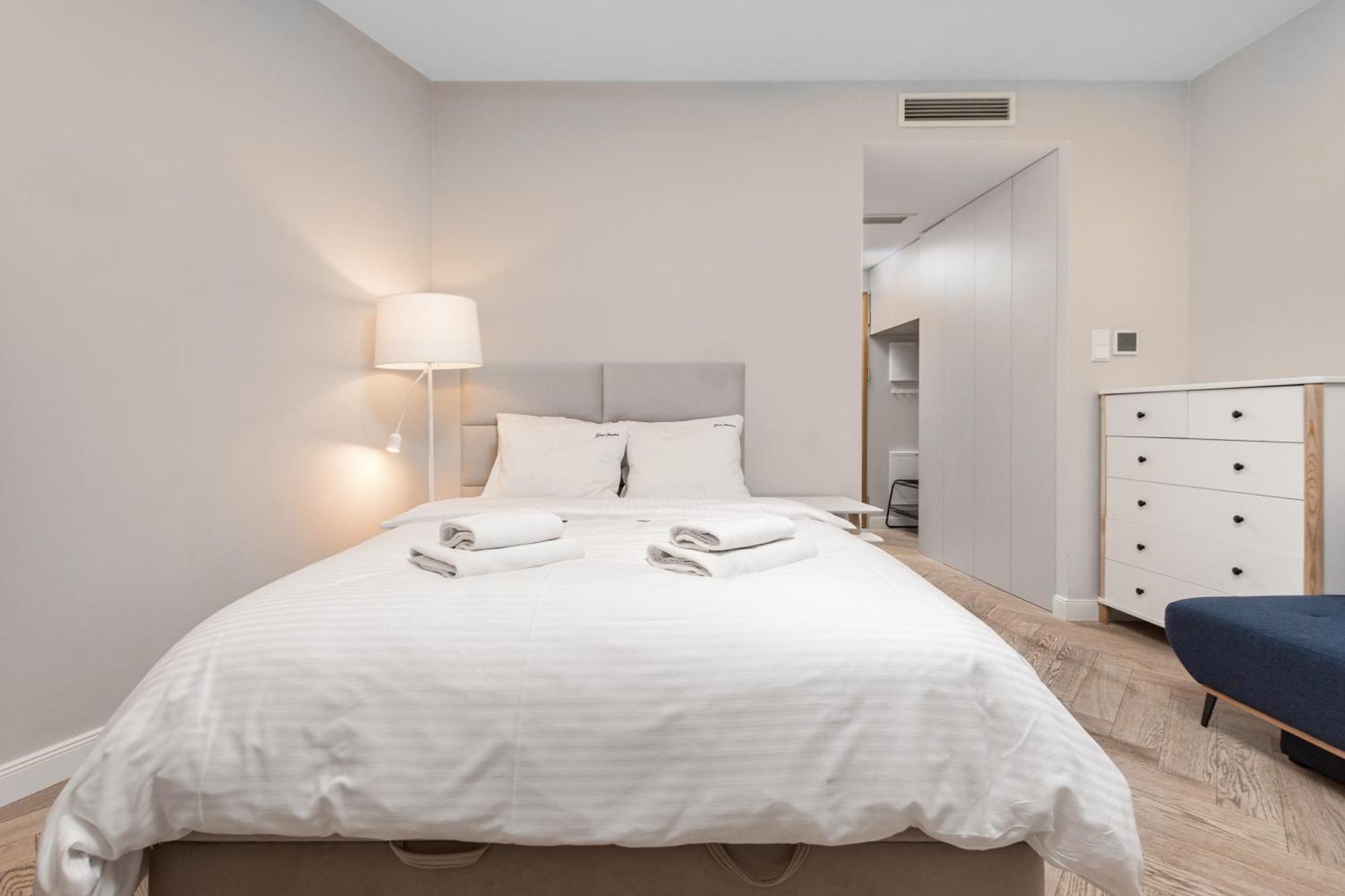 Apartament Solidarnosci By Your Freedom ワルシャワ エクステリア 写真